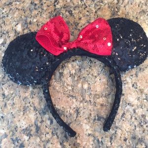 Minnie Mouse Ears